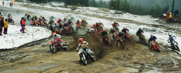 SM-avaus Riihimäi 1995. no. 7 Miuska Aaltonen, 38 Antti Pyrhönen, 4 Mikko Nykänen Riihimäki 1995